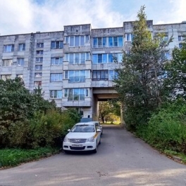 Продажа 3-комн квартиры на вторичном рынке Гатчина, ул Новоселов,  д. 7