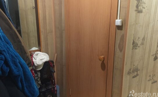 Продажа 2-комн квартиры на вторичном рынке Колпино г, Павловская ул,  д. 86