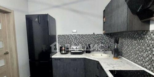3-комн квартира ул Комдива Орлова,  д. 4
