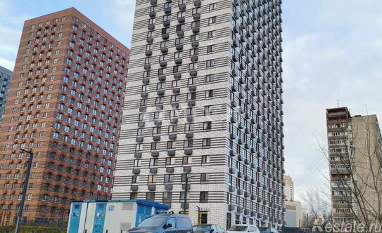 Продажа 2-комн квартиры на вторичном рынке ул Молодогвардейская,  д. 24