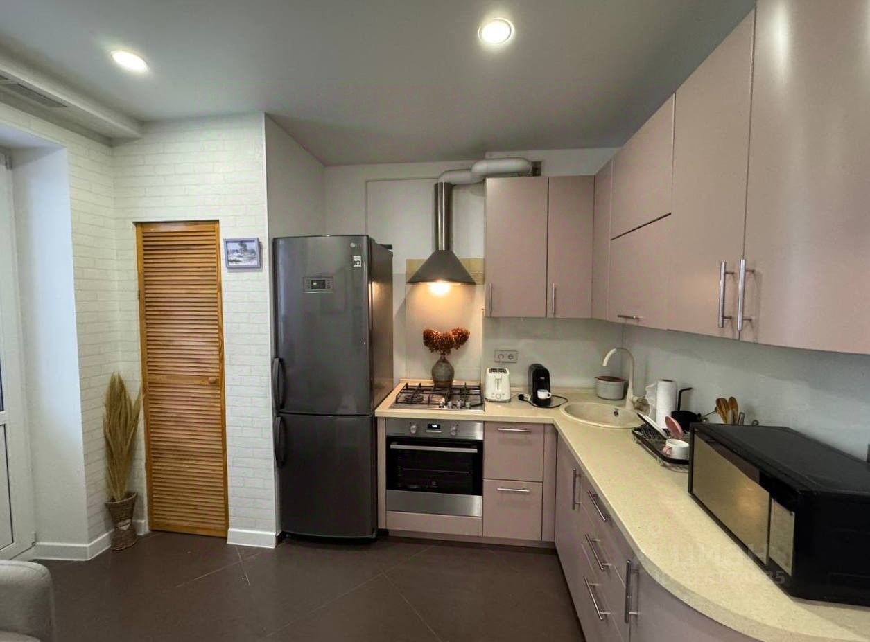 Продажа 2-комн квартиры на вторичном рынке д. Лобаново, улица Новая, 10