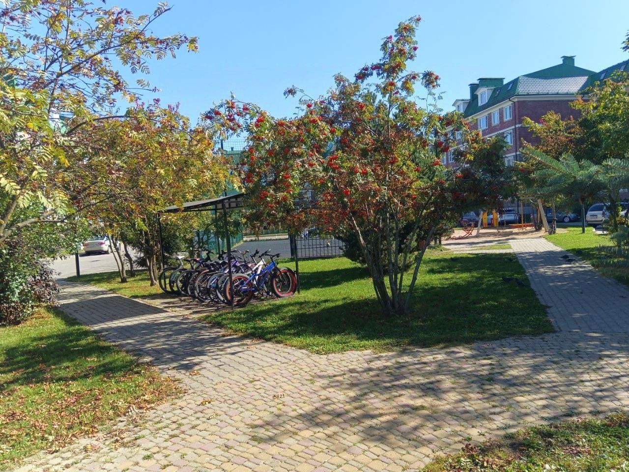 Продажа 1-комн квартиры на вторичном рынке Мечта кп, с. Озерецкое, бульвар Мечта, 10