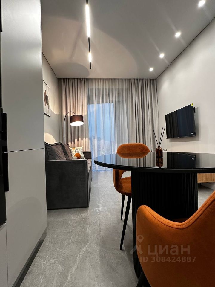 Аренда 2-комн квартиры на вторичном рынке Севастопольский проспект, 22А