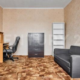 Продажа 2-комн квартиры на вторичном рынке ул Наличная,  д. 40,  к. 4