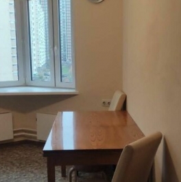 Продажа 2-комн квартиры на вторичном рынке улица Самуила Маршака,  д. 18
