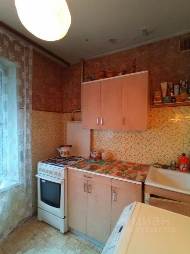 Продажа 2-комн квартиры на вторичном рынке Люблинская ул,  д. 5К7