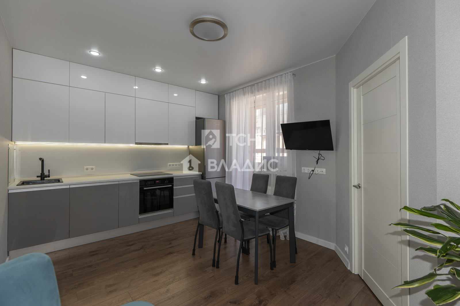 Продажа 2-комн квартиры на вторичном рынке Королёв, Бурковский проезд, 44к3