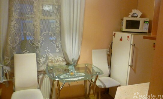 Аренда 2-комн квартиры на вторичном рынке Рижский проспект,  д. 50