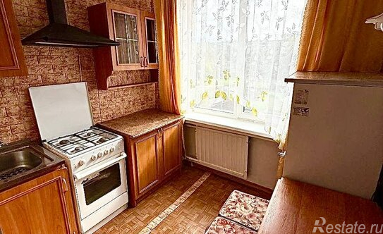 Продажа 1-комн квартиры на вторичном рынке Колпино г, Веры Слуцкой ул,  д. 34