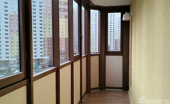 Продажа 3-комн квартиры на вторичном рынке проспект Королёва,  д. 65