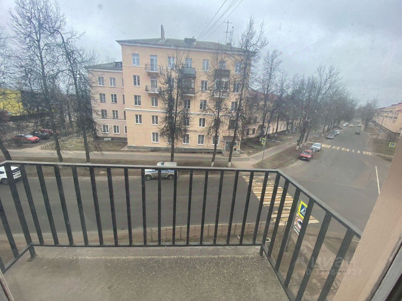 Продажа 3-комн квартиры на вторичном рынке Бокситогорск, Социалистическая улица,  д. 1