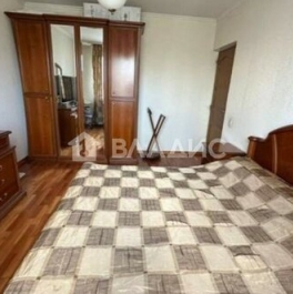 Продажа 3-комн квартиры на вторичном рынке Осенний б-р,  д. 20,  к. 1