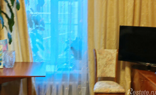 Продажа 2-комн квартиры на вторичном рынке улица Маркина,  д. 14-16