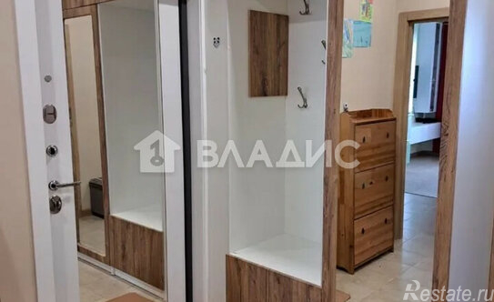 Продажа 2-комн квартиры на вторичном рынке Красногорск, Просторная улица,  д. 9