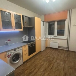 Продажа 2-комн квартиры на вторичном рынке Ивантеевка г, Новая Слобода ул,  д. 3