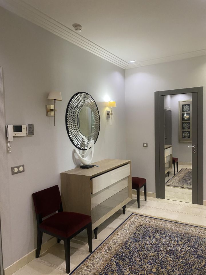 Продажа 2-комн квартиры на вторичном рынке Ломоносовский проспект, 25к3