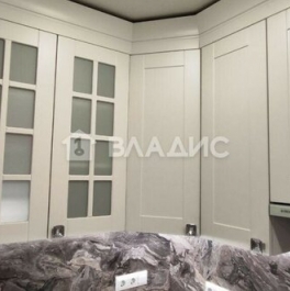 Продажа 3-комн квартиры на вторичном рынке Наримановская улица,  д. 8