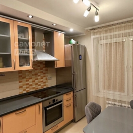 Продажа 3-комн квартиры на вторичном рынке ул Маршала Захарова,  д. 23