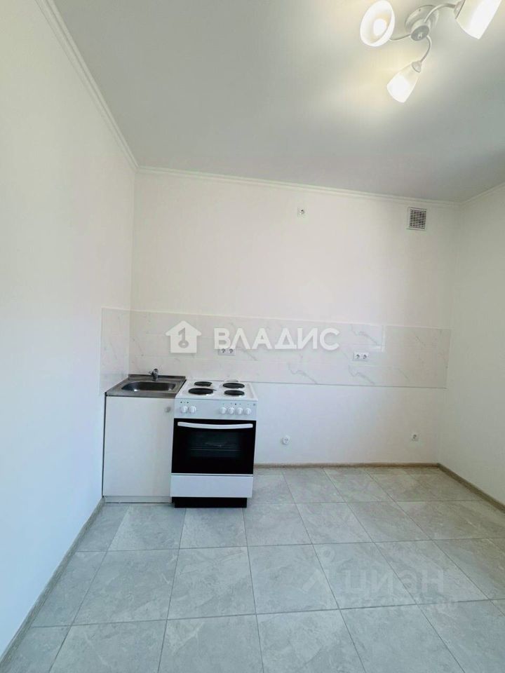 Продажа 3-комн квартиры на вторичном рынке Варшавское шоссе, 100к1