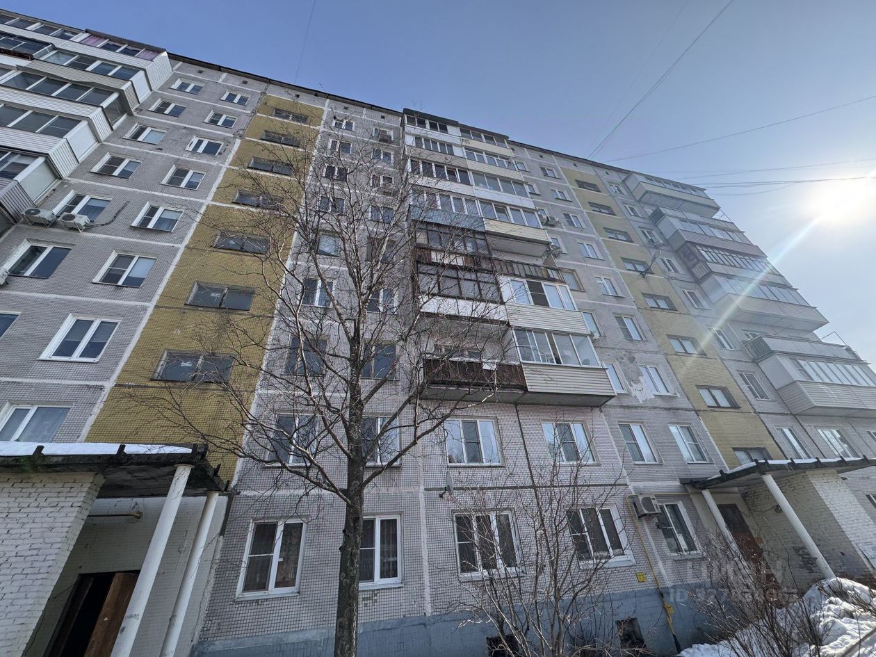 Продажа 4-комн квартиры на вторичном рынке Воскресенск, Железнодорожная улица, 1