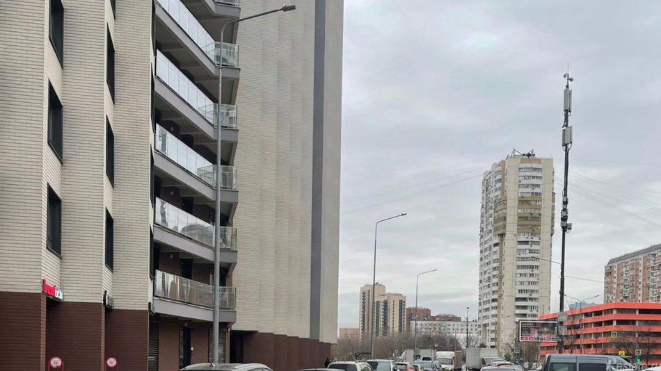 Продажа гаража улица Верхние Поля,  д. 32 к2