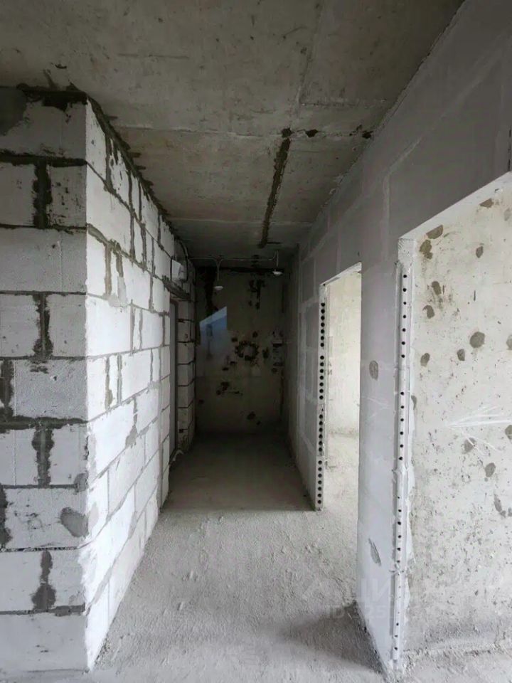 Продажа 3-комн квартиры на вторичном рынке улица Алхимовская, 1к1