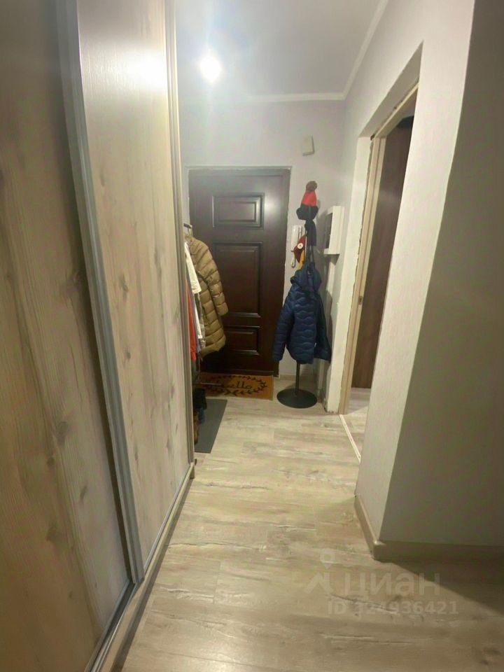 Продажа 1-комн квартиры на вторичном рынке Зеленоградский пгт, улица Островского, 15