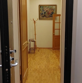 Продажа 2-комн квартиры на вторичном рынке Загородный пр-кт,  д. 28