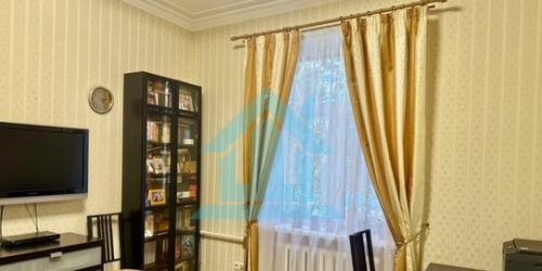 4-комн квартира Александра Матросова ул,  д. 9