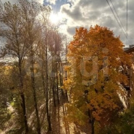 Продажа 2-комн квартиры на вторичном рынке ул Алтайская,  д. 21