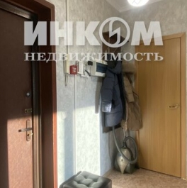 Продажа 1-комн квартиры на вторичном рынке улица Новаторов,  д. 4 к5