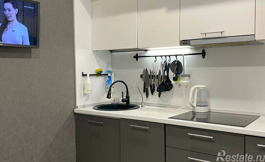 Продажа 2-комн квартиры на вторичном рынке Искровский пр-кт