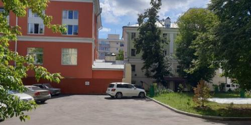 3-комн квартира ул Заморёнова,  д. 41