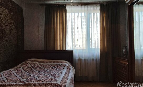 Продажа 3-комн квартиры на вторичном рынке Венёвская улица,  д. 1