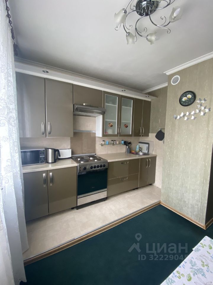 Продажа 2-комн квартиры на вторичном рынке Королев, улица Мичурина, 21