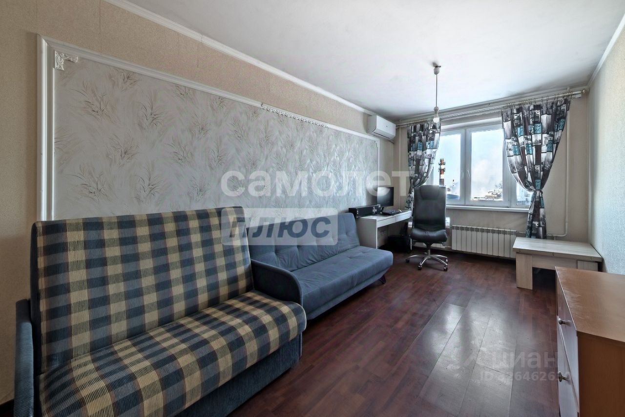Продажа 3-комн квартиры на вторичном рынке Мытищи, улица Академика Каргина, 40к1