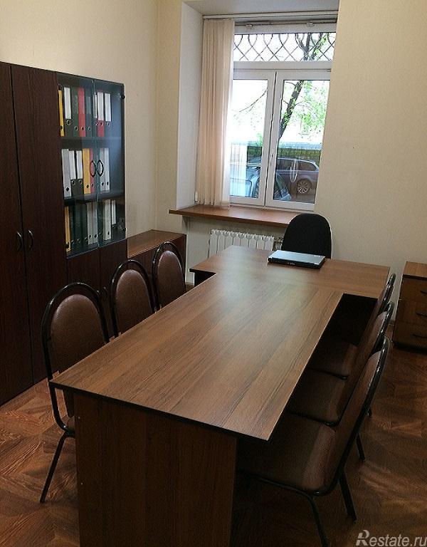 Продажа 4-комн квартиры на вторичном рынке Малый Демидовский переулок,  д. 3