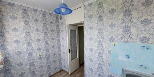 2-комн квартира Коммунар г, Школьная ул,  д. 24