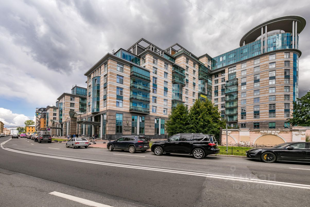 Продажа 3-комн квартиры на вторичном рынке Кирочная улица, 64