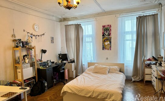 Продажа 6-комн квартиры на вторичном рынке ул Ставропольская,  д. 1