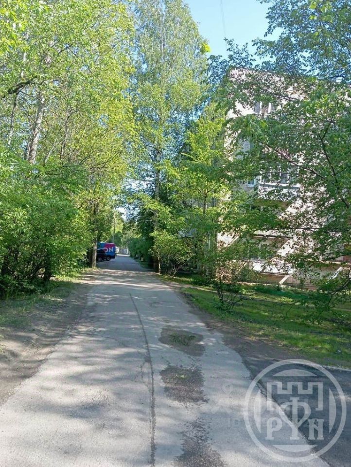 Продажа 2-комн квартиры на вторичном рынке пос. Песочный, Белоостровское шоссе, 1