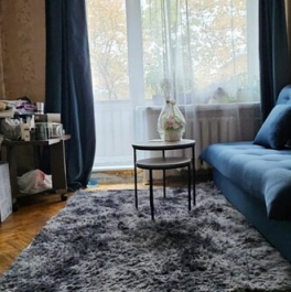 Продажа 2-комн квартиры на вторичном рынке улица Приорова,  д. 16 к1