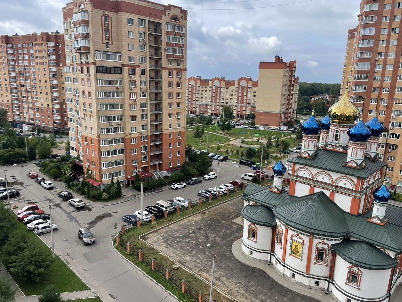 Продажа 3-комн квартиры на вторичном рынке Западный мкр, улица Дружбы, 6
