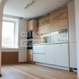 Продажа 3-комн квартиры на вторичном рынке Пионерская Б. ул,  д. 28