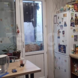 Продажа 2-комн квартиры на вторичном рынке Вяземская улица,  д. 10