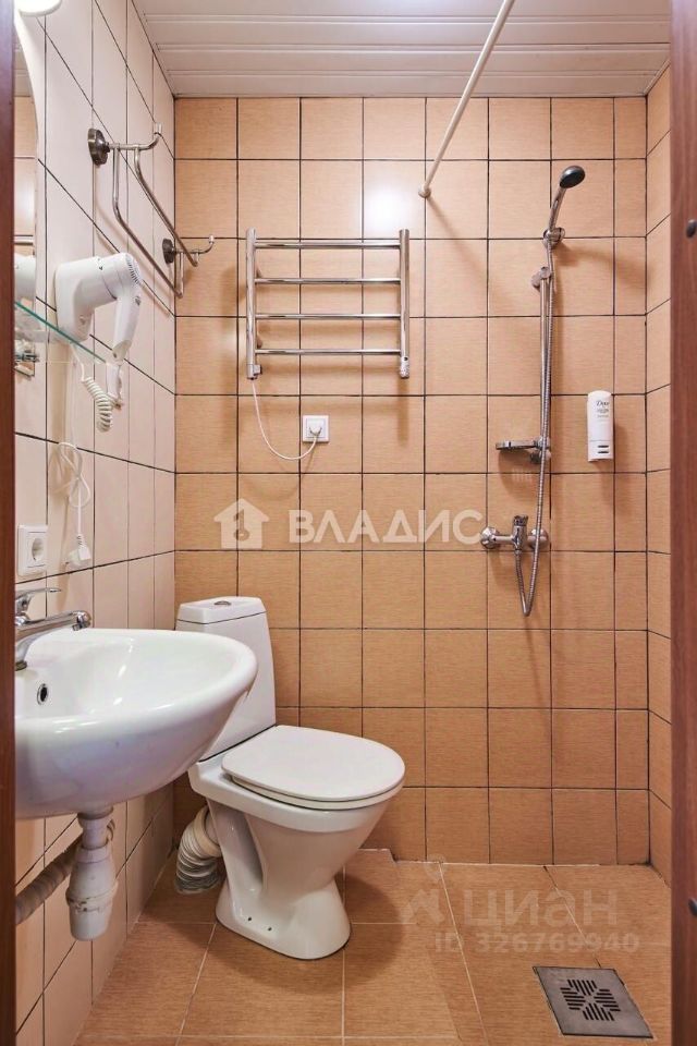 Продажа 6-комн квартиры на вторичном рынке Невский проспект, 90-92