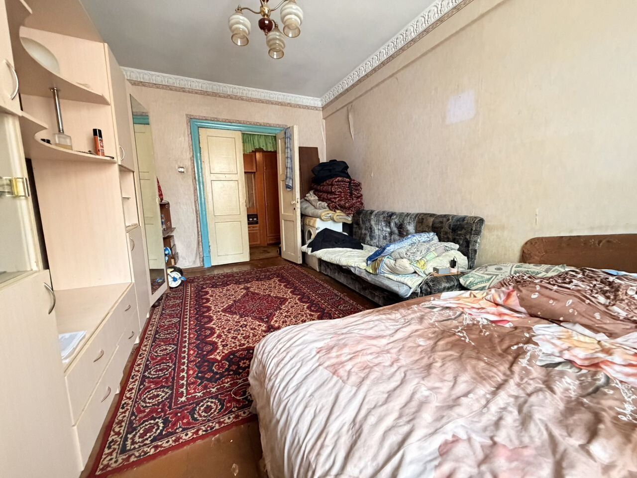 Продажа 2-комн квартиры на вторичном рынке Волхов, Волховский проспект, 39