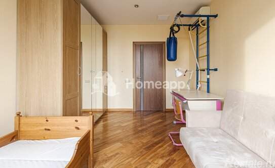 Продажа 3-комн квартиры на вторичном рынке ул Маршала Тухачевского,  д. 41