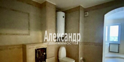 3-комн квартира Комендантский пр-кт,  д. 34,  к. 1