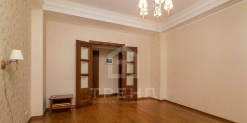 3-комн квартира Мичуринская улица,  д. 1
